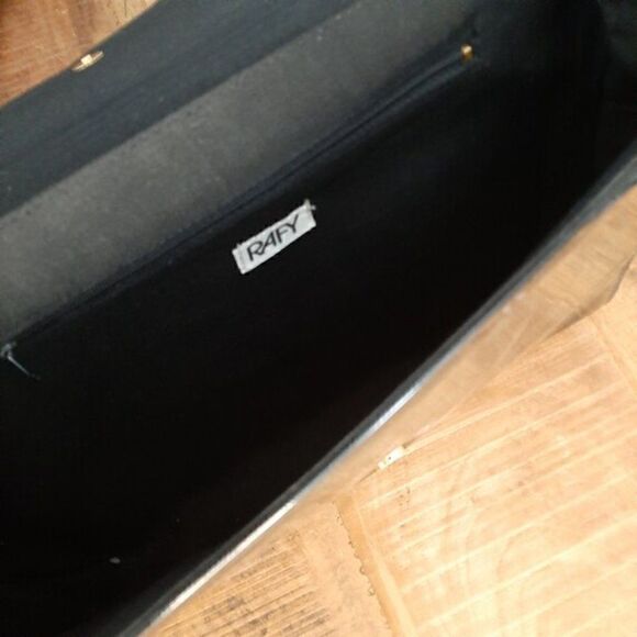 Extra Large Clutch with strap, Black patent leather bag, computer carry case - Picture 5 of 8